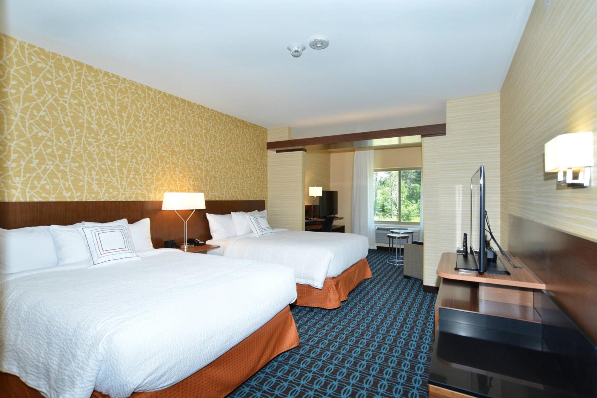 Fairfield Inn & Suites By Marriott Eau Claire/Chippewa Falls Экстерьер фото