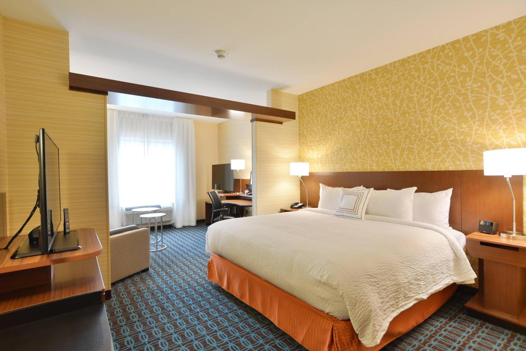 Fairfield Inn & Suites By Marriott Eau Claire/Chippewa Falls Экстерьер фото