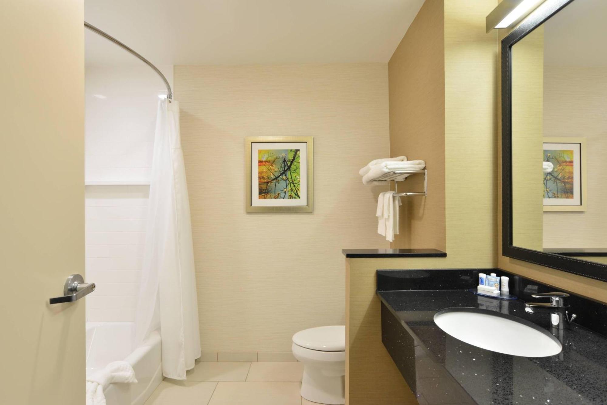 Fairfield Inn & Suites By Marriott Eau Claire/Chippewa Falls Экстерьер фото