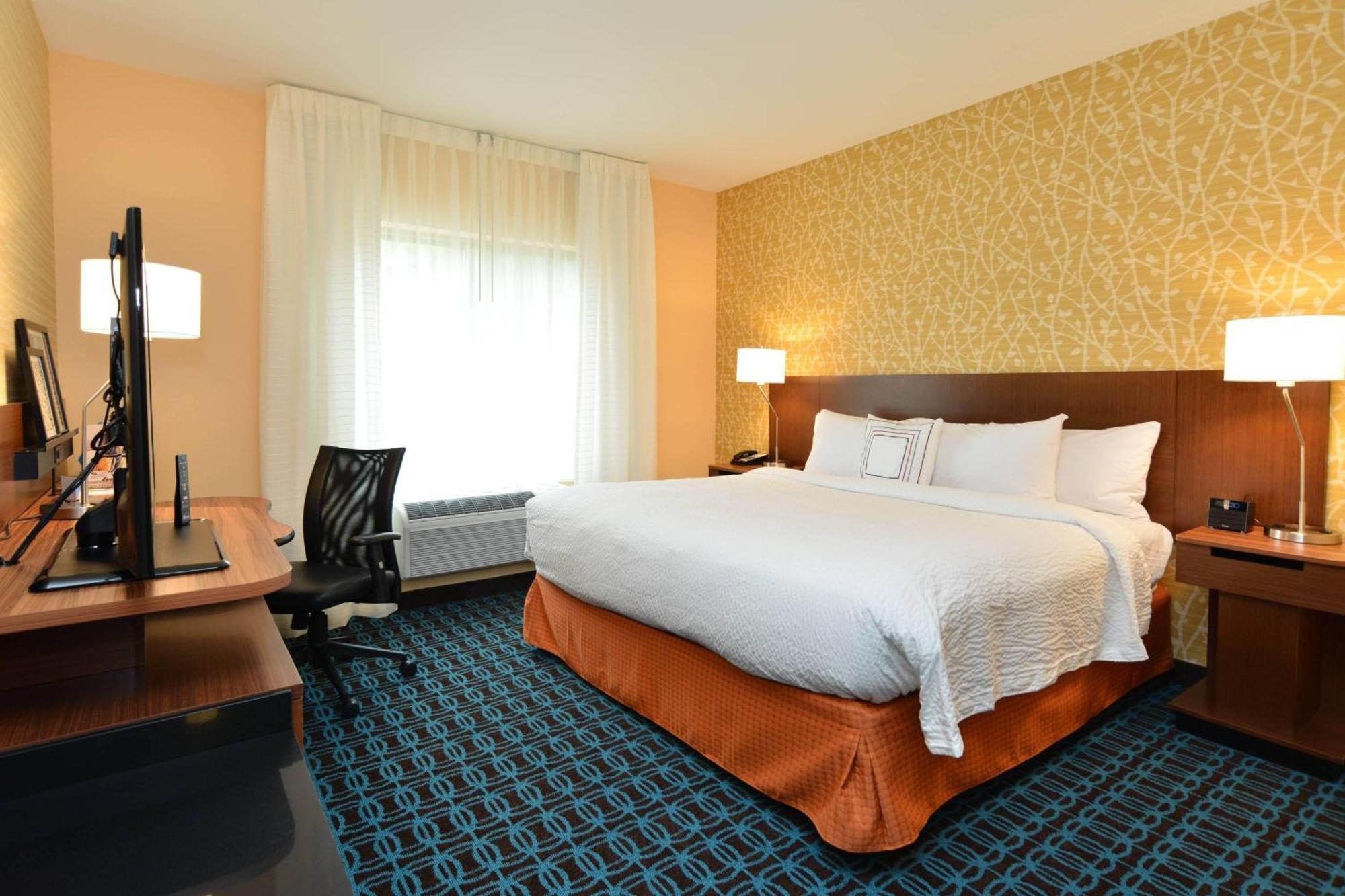 Fairfield Inn & Suites By Marriott Eau Claire/Chippewa Falls Экстерьер фото
